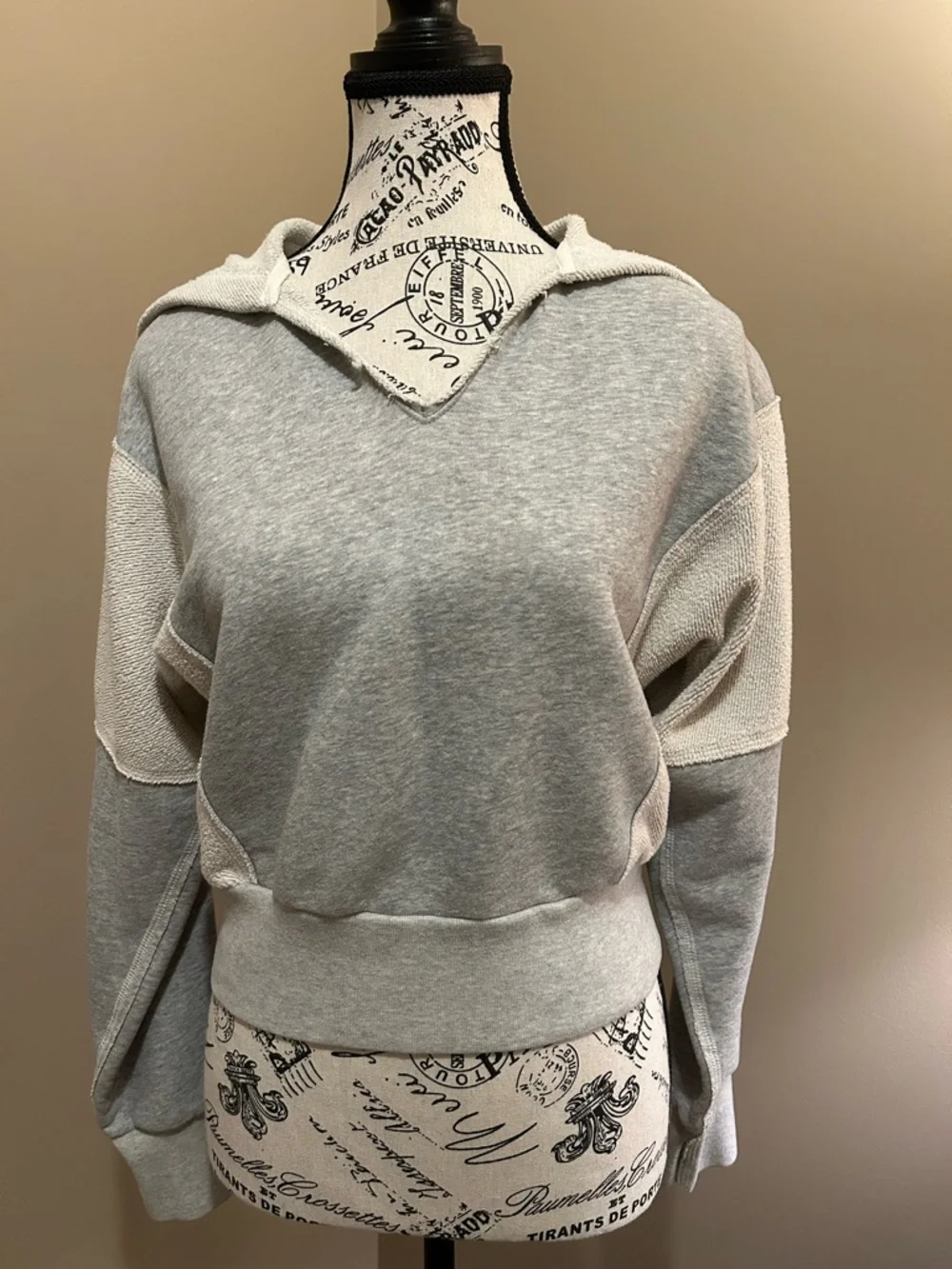 Abercrombie & fitch Cozy Heather Gray Cropped Hoodie Sweatshirt - Picture 6 of 10